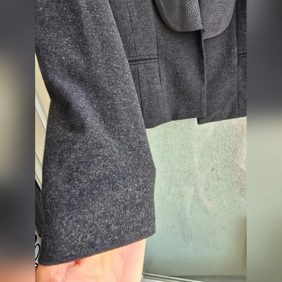 Alberto Makali Vintage Black Blazer with Studded Lapel - Picture 6 of 11